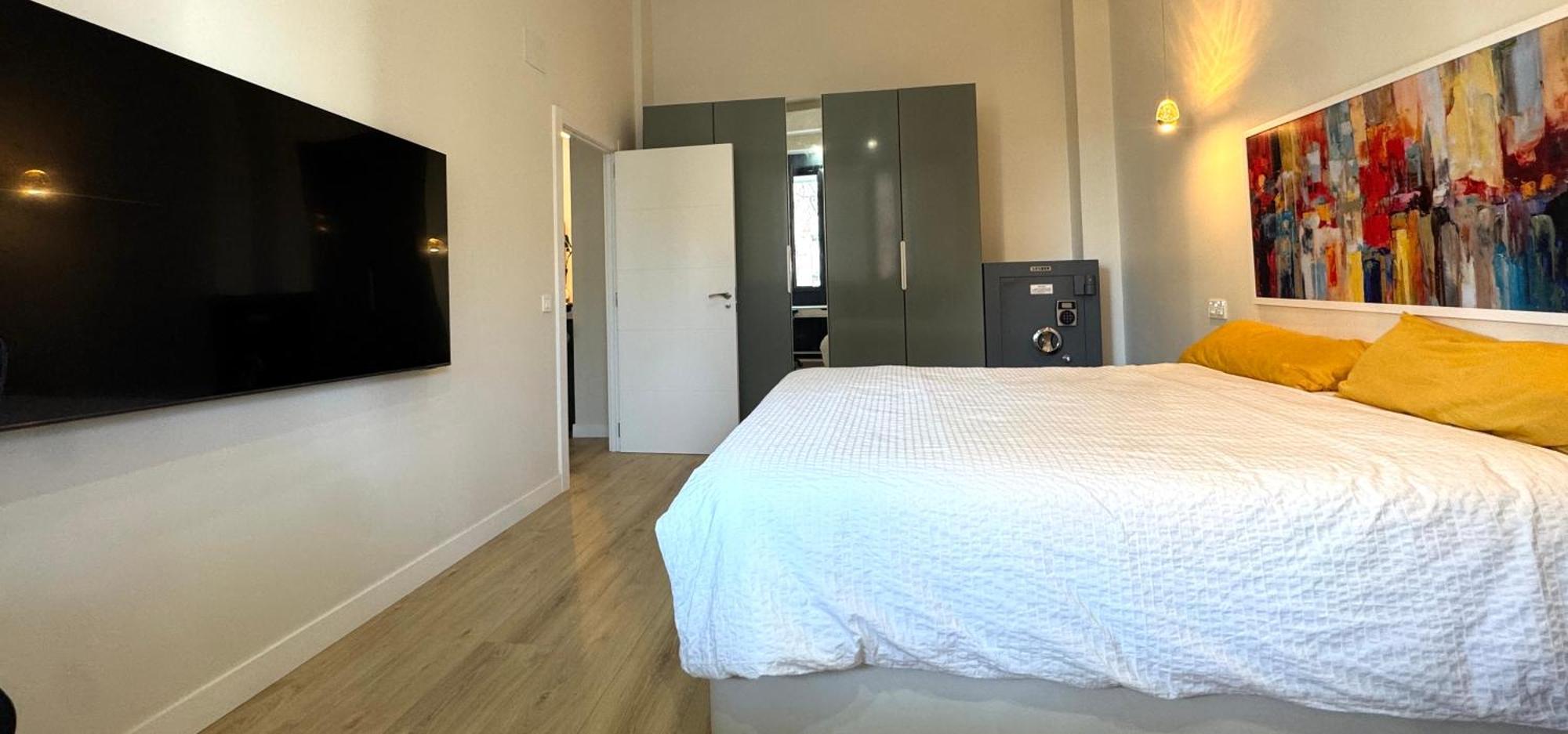 Luxury Suite Wifi Ac Servicios En La Puerta Madrid Bagian luar foto